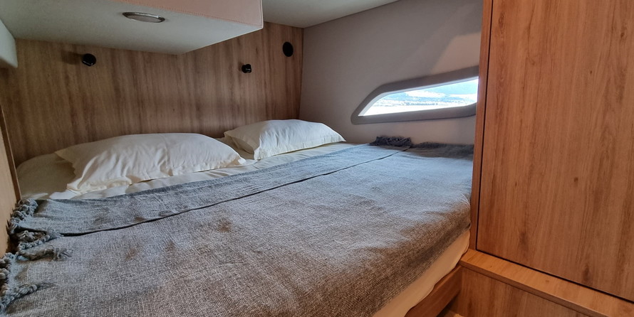 Monachus yachts Issa 45 Fly