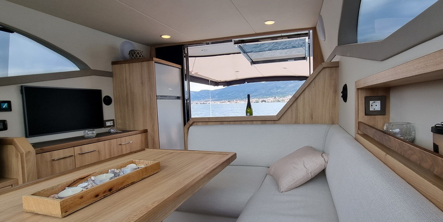 Monachus yachts Issa 45 Fly