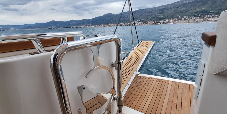 Monachus yachts Issa 45 Fly