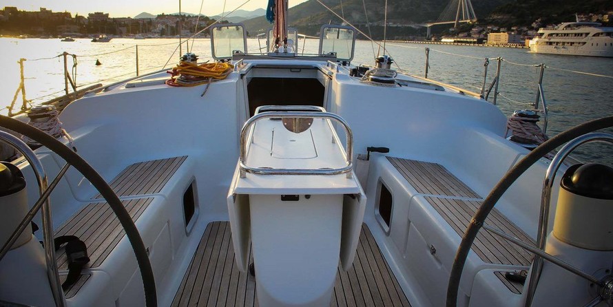 Jeanneau Sun Odyssey 43