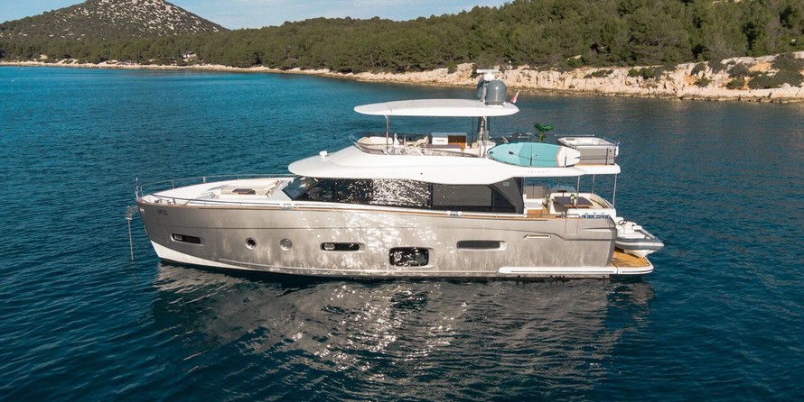 Azimut 66