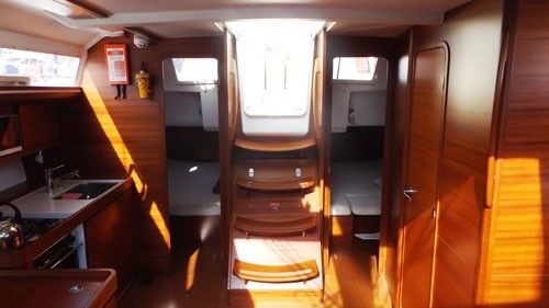 Dufour 410