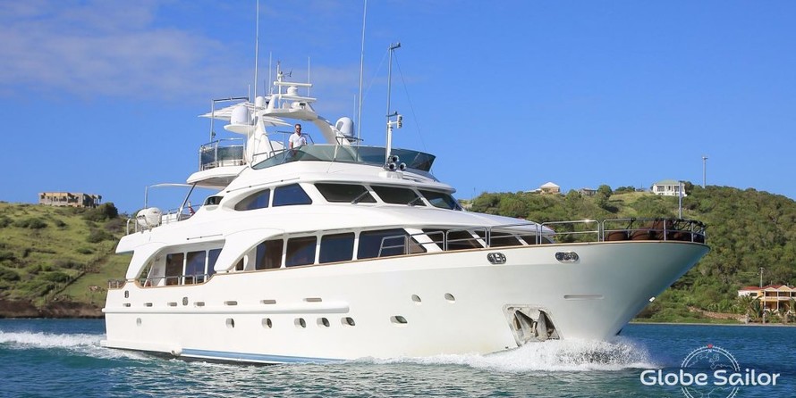 Benetti 100