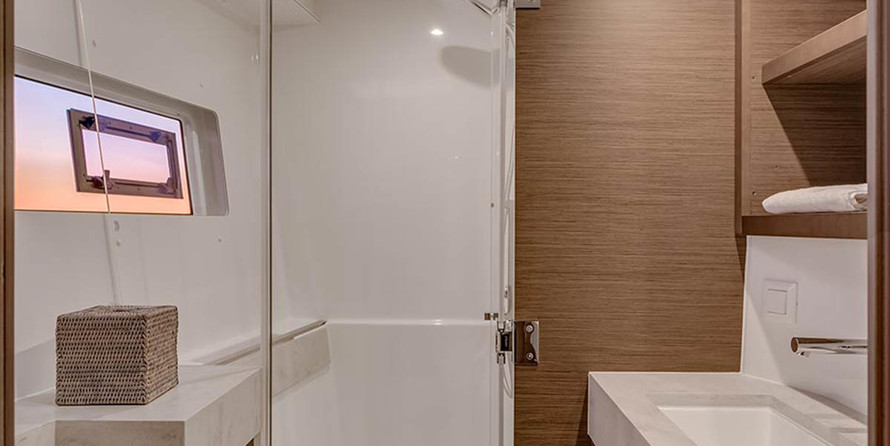 Lagoon 40 - 3 + 2 cab