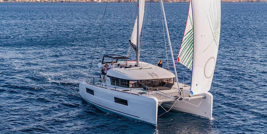 Lagoon 40 - 3 + 2 cab