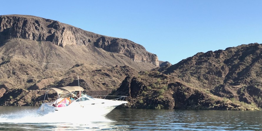 Sea ray 270 sundancer