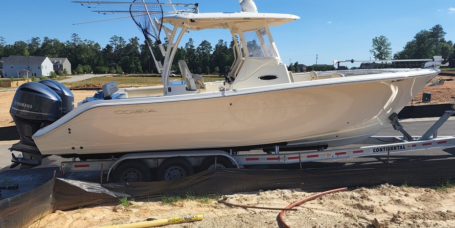 Cobia 217 center console