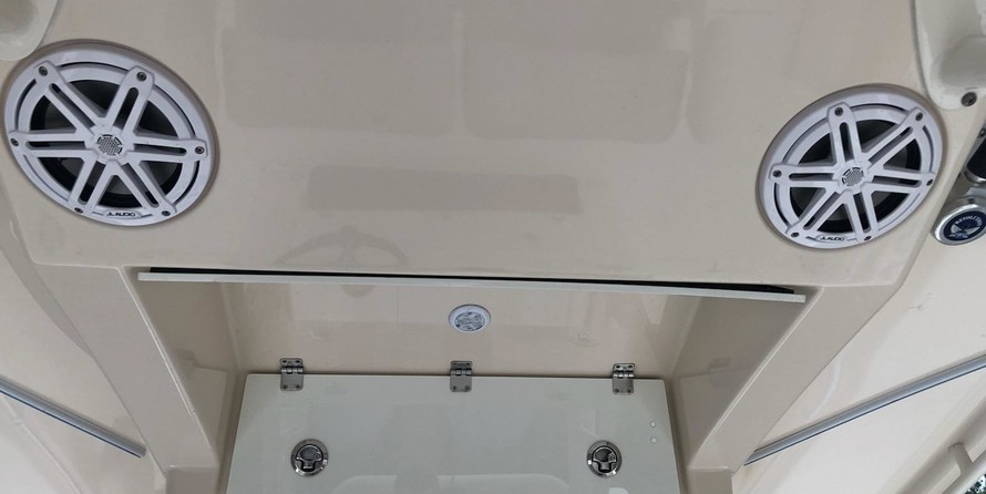 Cobia 217 center console