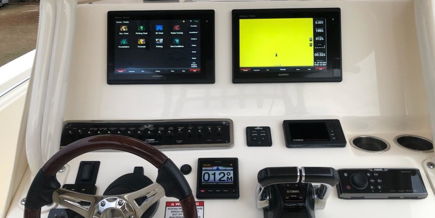 Cobia 217 center console