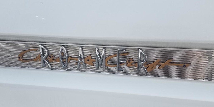 Chris-Craft Roamer Regal Sedan