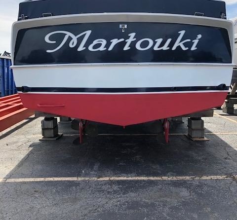 Chris-Craft Roamer Regal Sedan