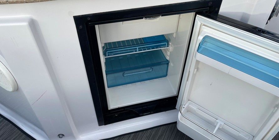 Four Winns 255 Vista