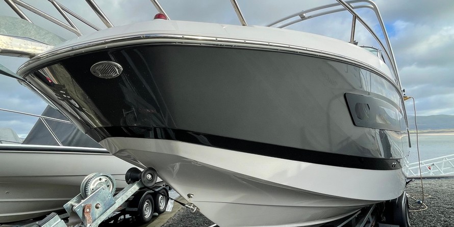 Four Winns 255 Vista