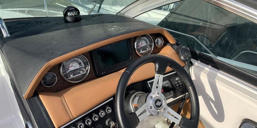 Four Winns 255 Vista