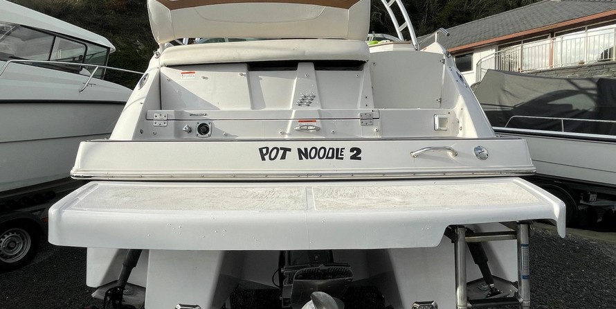 Four Winns 255 Vista