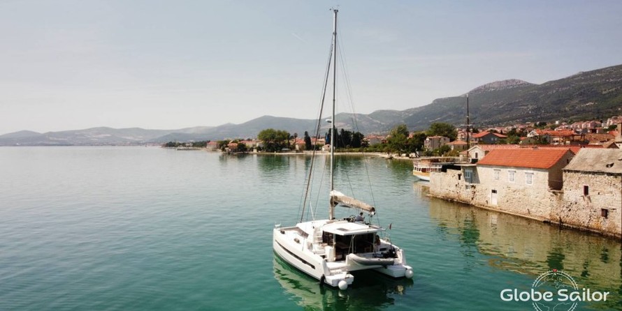 Bali catamarans 4.0 lounge