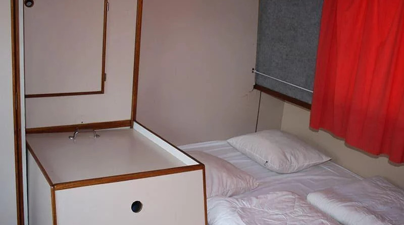 Low CostEau Claire 930