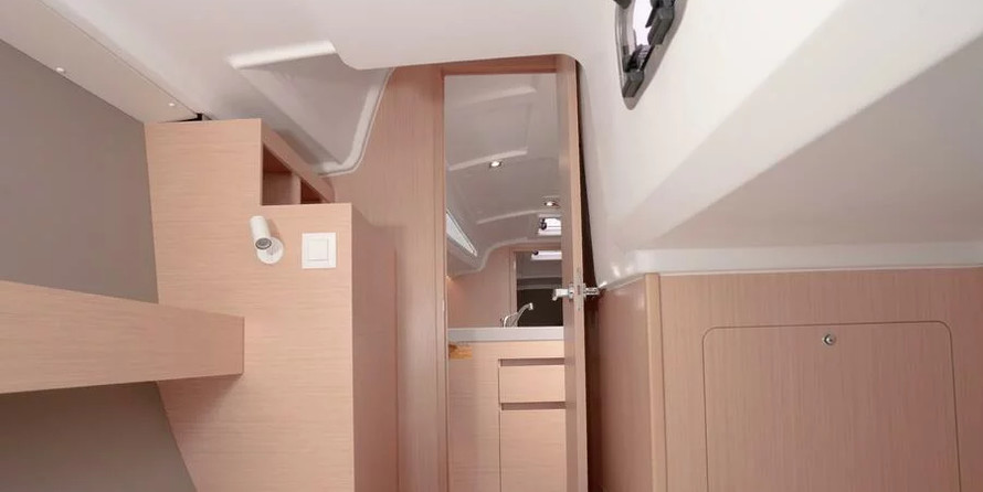 Beneteau Oceanis 30.1