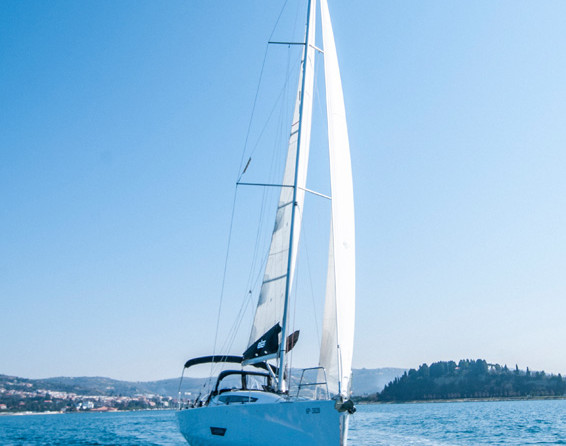 Elan E5