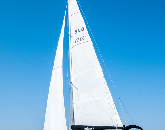 Elan E5