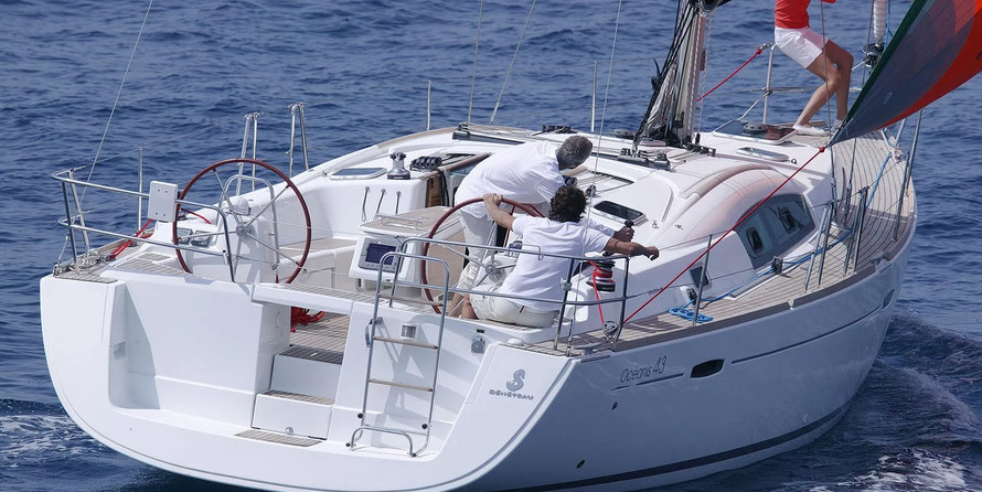 Oceanis 43