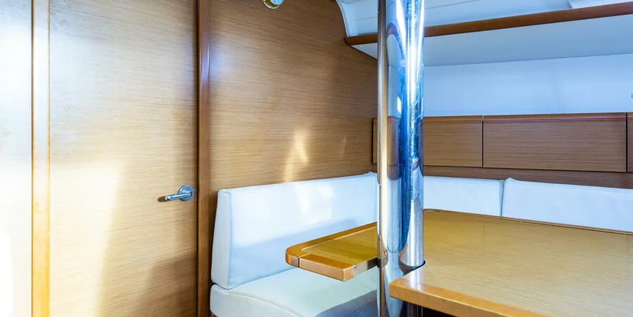 Jeanneau Sun Odyssey 379