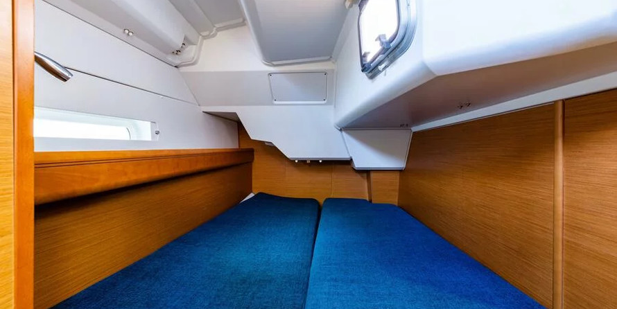 Jeanneau Sun Odyssey 379