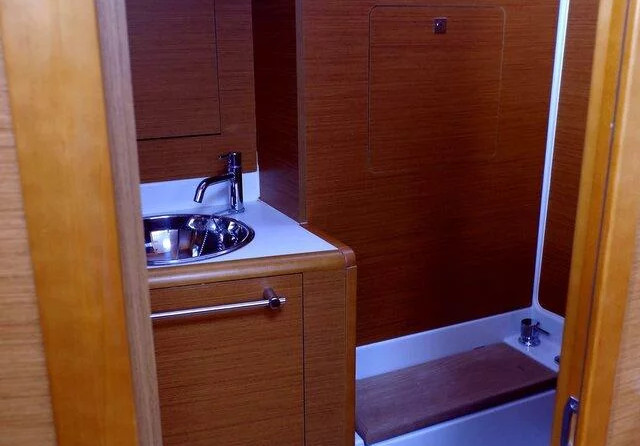 Sun Odyssey 439