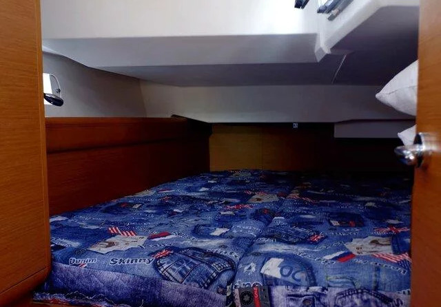 Sun Odyssey 439