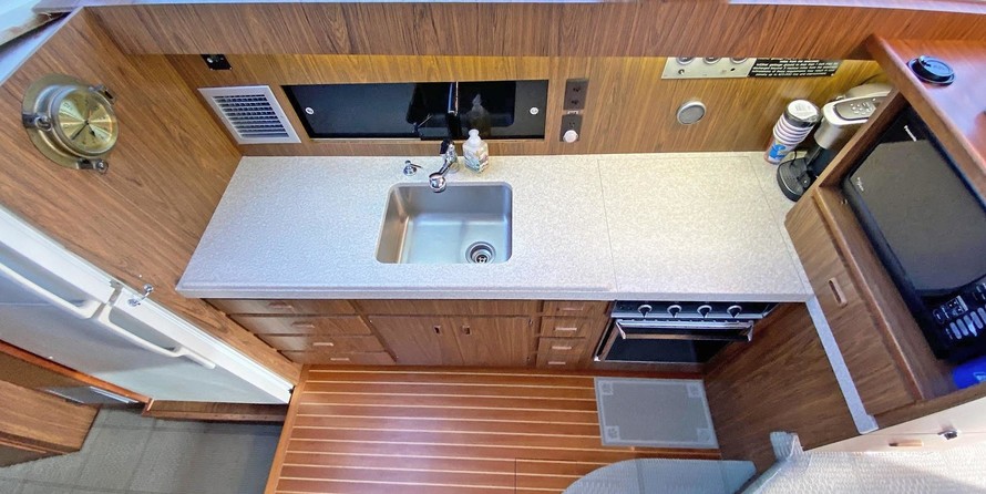 Bertram 60 Convertible