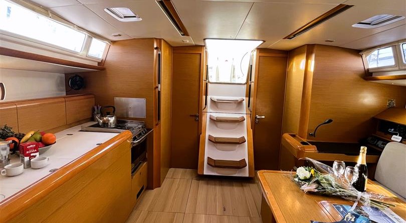 Jeanneau Sun Odyssey 469