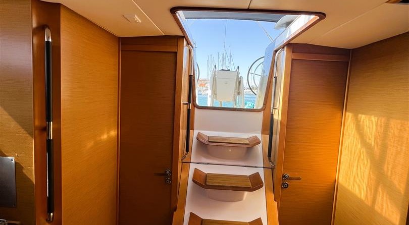 Jeanneau Sun Odyssey 469