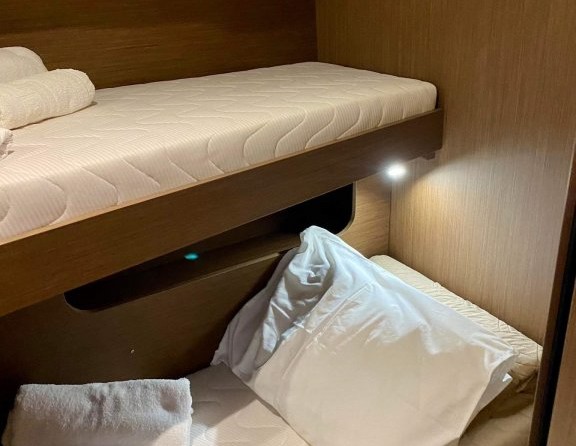 Beneteau Oceanis 51.1