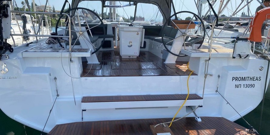 Beneteau Oceanis 51.1