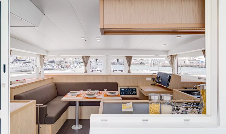 Lagoon 400 S2