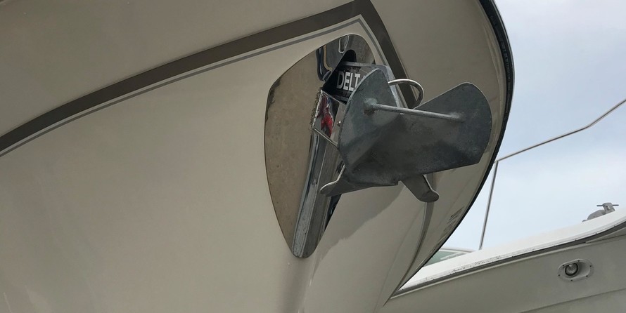 Grady-White Freedom 335