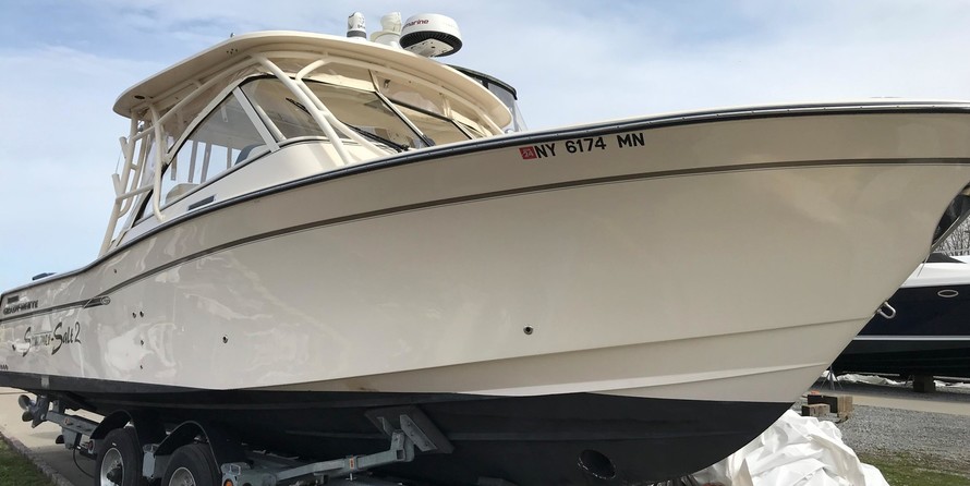 Grady-White Freedom 335