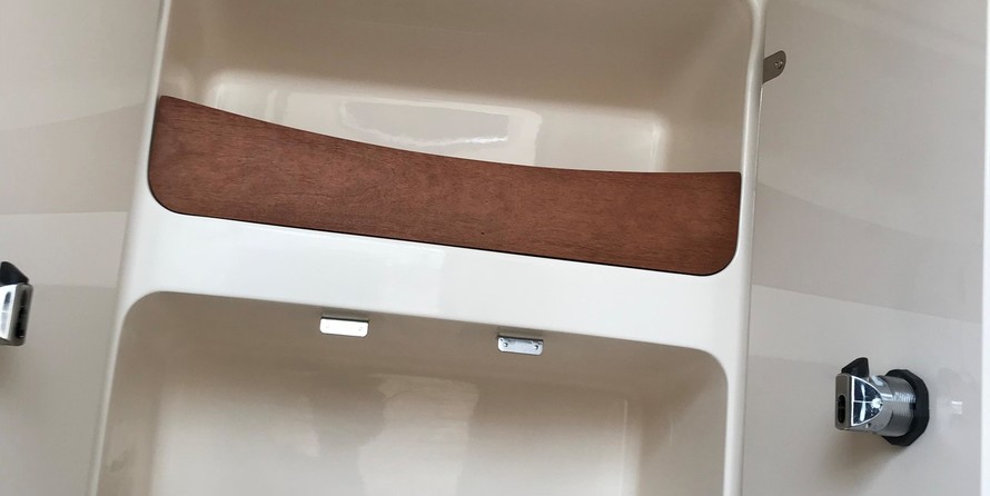 Grady-White Freedom 335