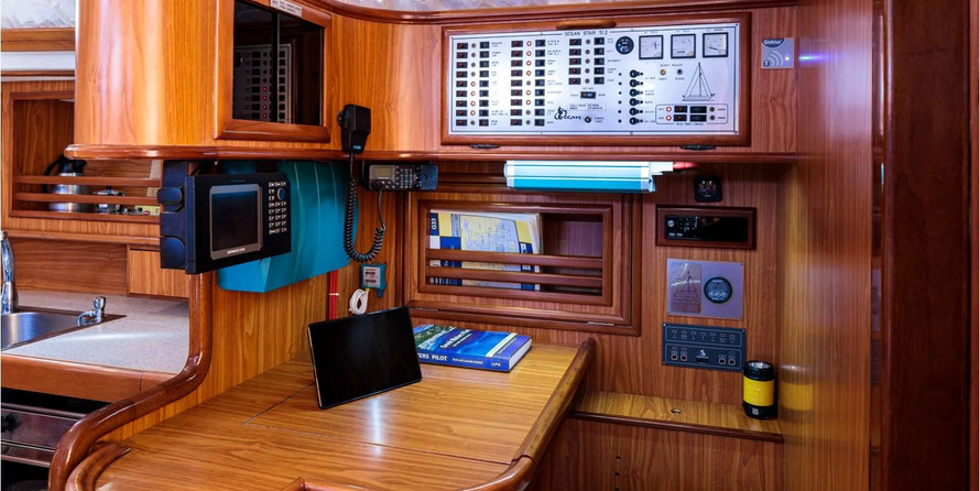 Ocean Star 51.2