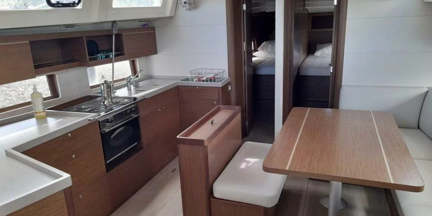 Beneteau Oceanis 46.1