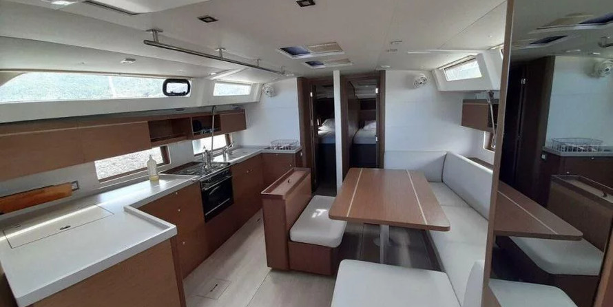 Beneteau Oceanis 46.1