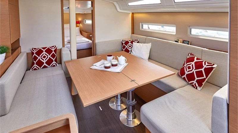 Jeanneau Sun Odyssey 410