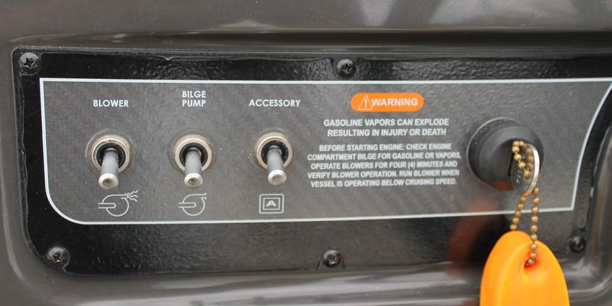 Bayliner VR5 BOWRIDER