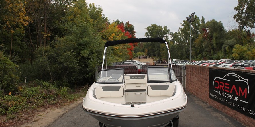 Bayliner VR5 BOWRIDER