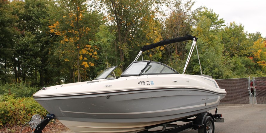 Bayliner VR5 BOWRIDER