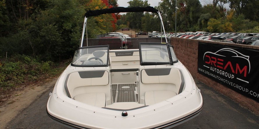 Bayliner VR5 BOWRIDER
