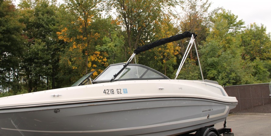 Bayliner VR5 BOWRIDER