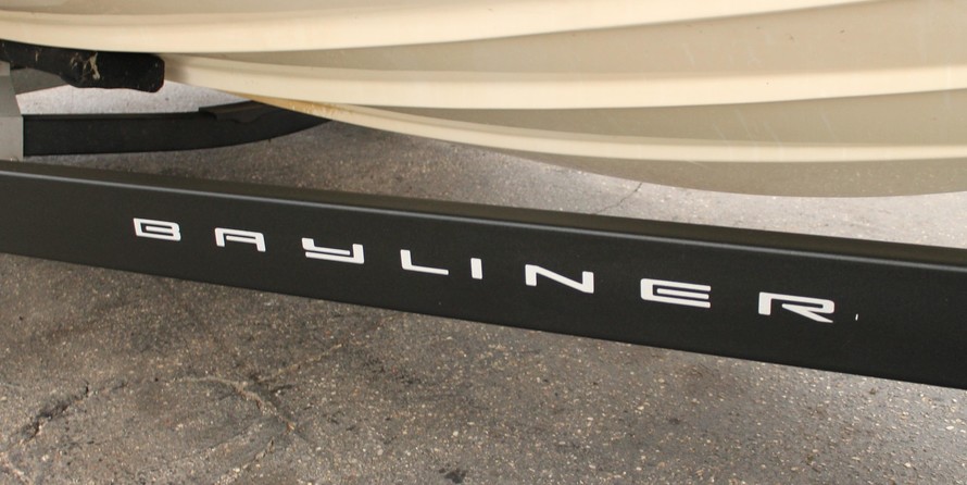 Bayliner VR5 BOWRIDER