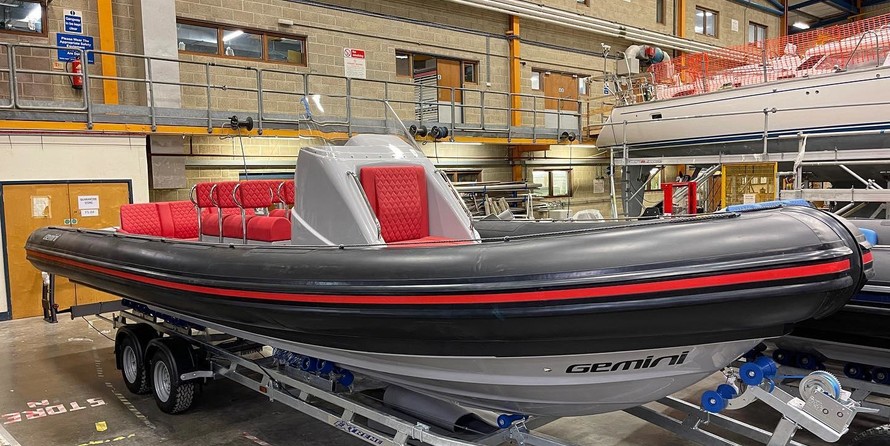 Gemini Waverider 880
