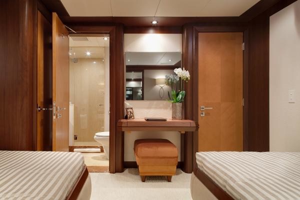 Christensen Ocean Alexander